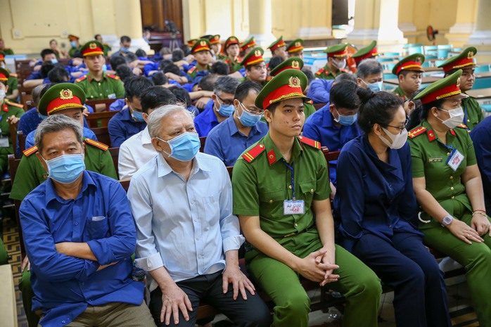 Xét xử vụ án Vạn Thịnh Phát: Cựu Phó Chánh thanh tra đề nghị xem lại một số nhận định về bị cáo- Ảnh 1. Xét xử vụ án Vạn Thịnh Phát: Cựu Phó Chánh thanh tra đề nghị xem lại một số nhận định về bị cáo- Ảnh 1.