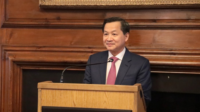 Giáo sư Mỹ nêu nhiều khuyến nghị cho Việt Nam về AI, hạ tầng số, năng lượng tái tạo- Ảnh 1. Giáo sư Mỹ nêu nhiều khuyến nghị cho Việt Nam về AI, hạ tầng số, năng lượng tái tạo- Ảnh 1.