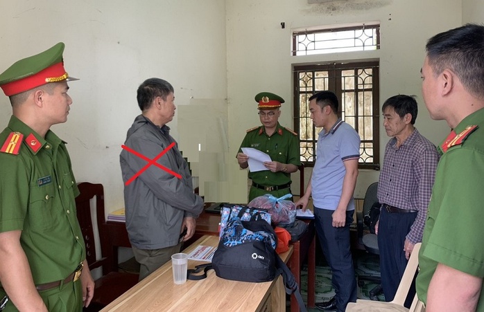 Bắt người đàn ông vu khống, xúc phạm công an- Ảnh 1. Bắt người đàn ông vu khống, xúc phạm công an- Ảnh 1.
