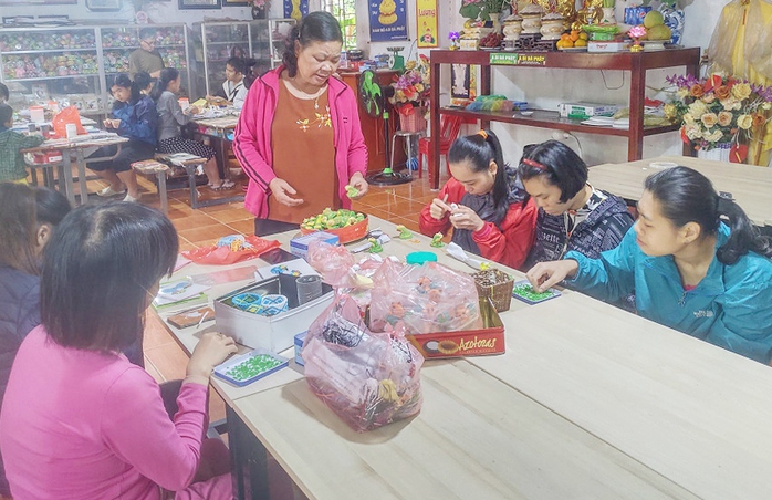 NÂNG BƯỚC NGƯỜI LAO ĐỘNG: Điểm tựa cho người khuyết tật
- Ảnh 1.