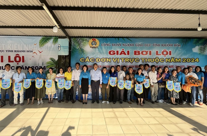 Khánh Hoà: Nhà giáo tranh tài trên "đường đua xanh"- Ảnh 3. Khánh Hoà: Nhà giáo tranh tài trên "đường đua xanh"- Ảnh 3.