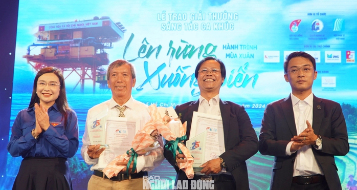 Trao 2 giải Nhất cho 2 ca khúc viết về Trao 2 giải Nhất cho 2 ca khúc viết về