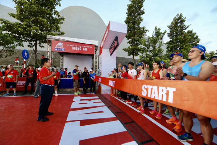 Bế mạc Giải half-marathon “Tự hào Tổ quốc tôi”- Ảnh 3. Bế mạc Giải half-marathon “Tự hào Tổ quốc tôi”- Ảnh 3.