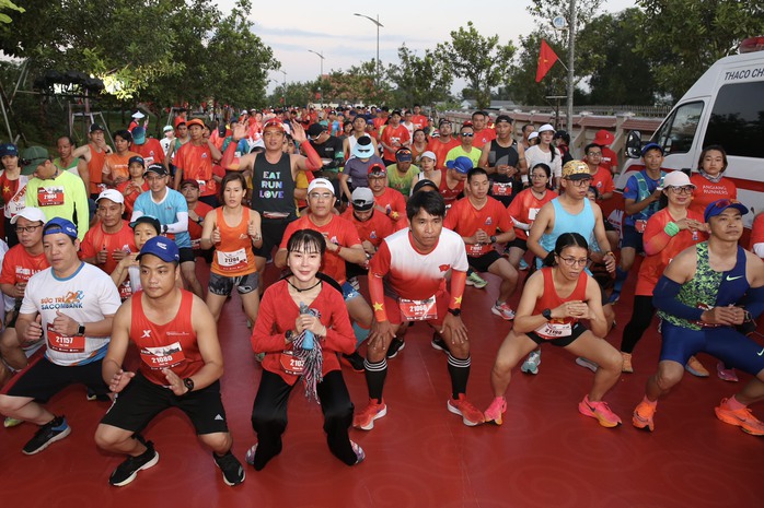 Bế mạc Giải half-marathon “Tự hào Tổ quốc tôi”- Ảnh 2. Bế mạc Giải half-marathon “Tự hào Tổ quốc tôi”- Ảnh 2.