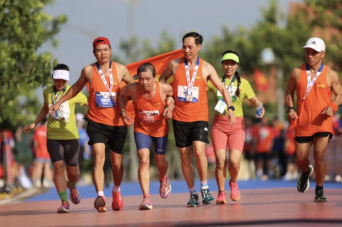 Giải half-marathon Giải half-marathon