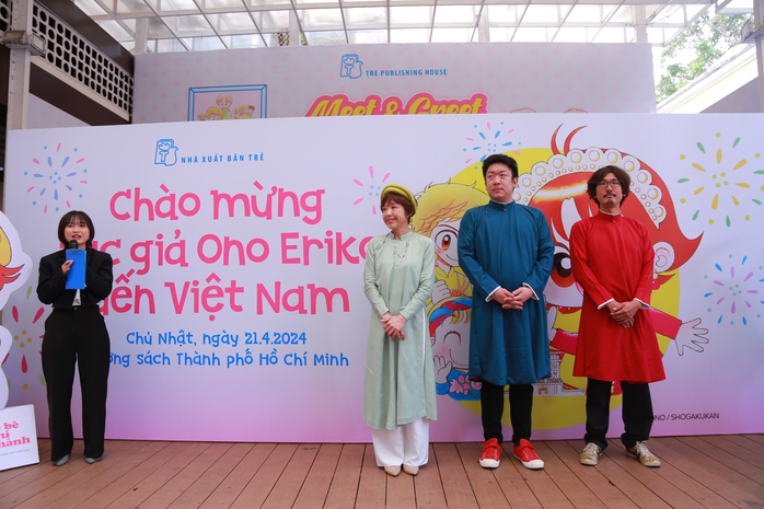 Tác giả Tác giả