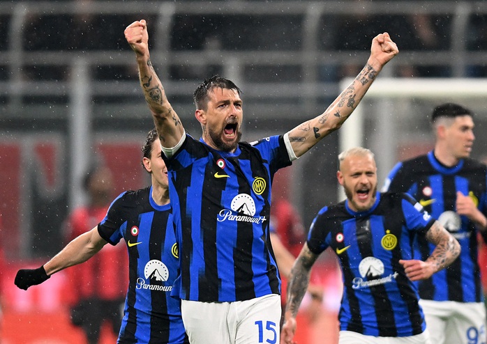 Thắng nghẹt thở, Inter Milan giành Scudetto sớm 5 vòng đấu- Ảnh 1. Thắng nghẹt thở, Inter Milan giành Scudetto sớm 5 vòng đấu- Ảnh 1.