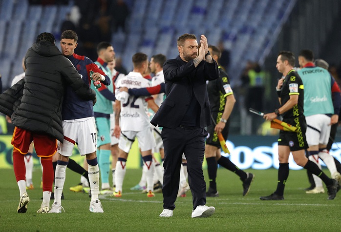 Thắng nghẹt thở, Inter Milan giành Scudetto sớm 5 vòng đấu- Ảnh 7. Thắng nghẹt thở, Inter Milan giành Scudetto sớm 5 vòng đấu- Ảnh 7.