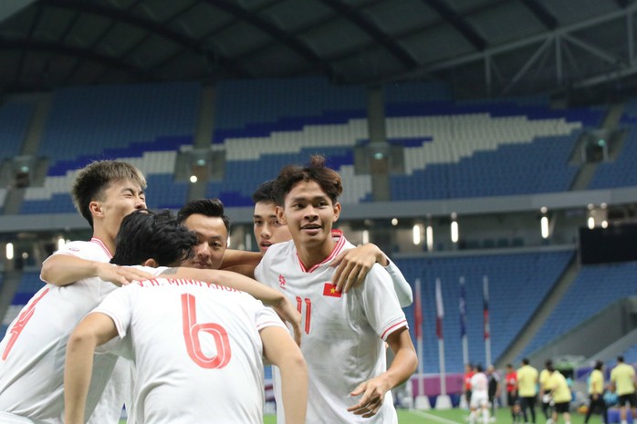 Trận tứ kết mới quan trọng cho cả U23 Uzbekistan và U23 Việt Nam- Ảnh 1. Trận tứ kết mới quan trọng cho cả U23 Uzbekistan và U23 Việt Nam- Ảnh 1.