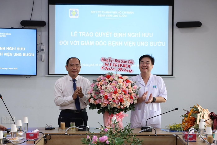 Tiến sĩ - bác sĩ Diệp Bảo Tuấn điều hành Bệnh viện Ung bướu TP HCM- Ảnh 1. Tiến sĩ - bác sĩ Diệp Bảo Tuấn điều hành Bệnh viện Ung bướu TP HCM- Ảnh 1.