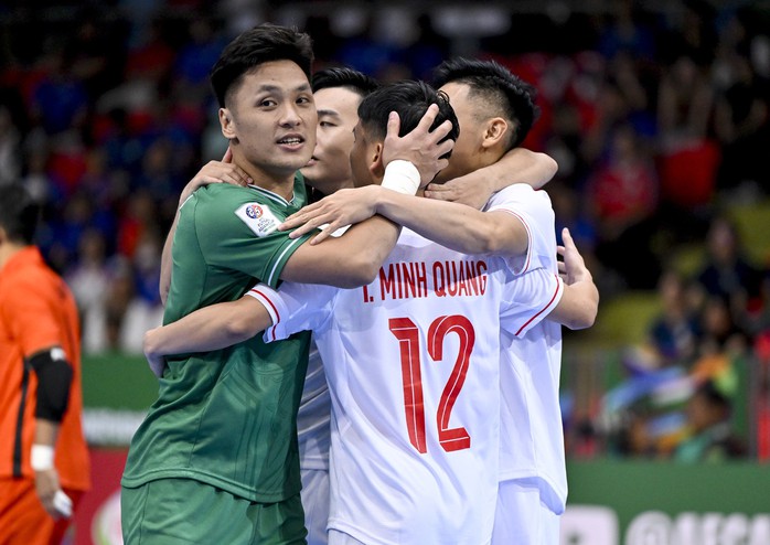 HLV tuyển futsal Việt Nam nói gì trước cơ hội tham dự World Cup?- Ảnh 3. HLV tuyển futsal Việt Nam nói gì trước cơ hội tham dự World Cup?- Ảnh 3.