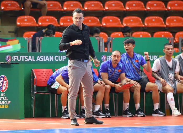 HLV tuyển futsal Việt Nam nói gì trước cơ hội tham dự World Cup?- Ảnh 2. HLV tuyển futsal Việt Nam nói gì trước cơ hội tham dự World Cup?- Ảnh 2.