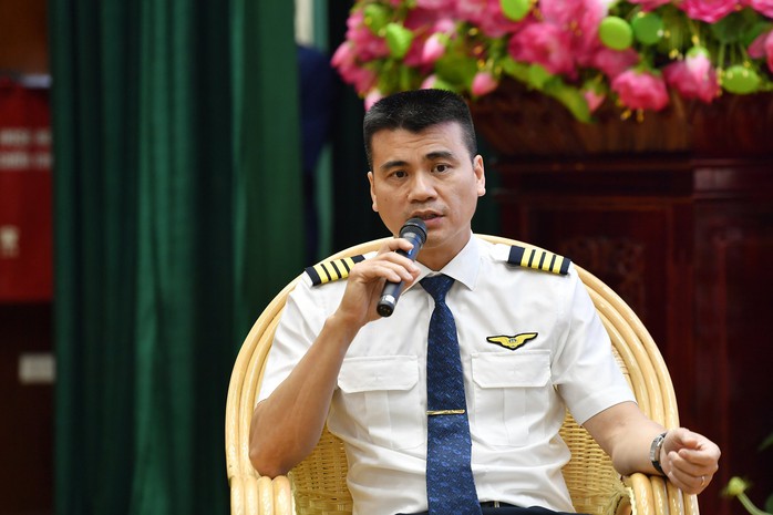 Nguyên phi công Đoàn bay 919 kể về giây phút sinh tử giữa không trung- Ảnh 10. Nguyên phi công Đoàn bay 919 kể về giây phút sinh tử giữa không trung- Ảnh 10.