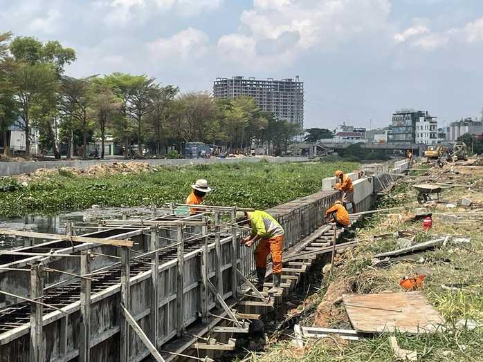 Tập đoàn Thuận An sẽ bị chấm dứt hợp đồng nếu không thi công trở lại- Ảnh 1.