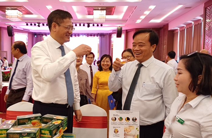 Chủ tịch UBND tỉnh Cà Mau nói về hợp tác với các đối tác Trung Quốc- Ảnh 2. Chủ tịch UBND tỉnh Cà Mau nói về hợp tác với các đối tác Trung Quốc- Ảnh 2.