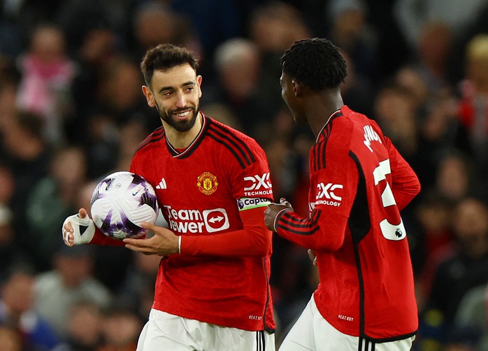 Đại gia sa lầy, thất vọng với Man United và Tottenham- Ảnh 3. Đại gia sa lầy, thất vọng với Man United và Tottenham- Ảnh 3.