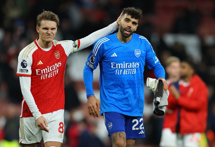 Ghi mưa bàn thắng trước Chelsea, áo đấu Arsenal sắp lên hình đại pháo- Ảnh 4. Ghi mưa bàn thắng trước Chelsea, áo đấu Arsenal sắp lên hình đại pháo- Ảnh 4.