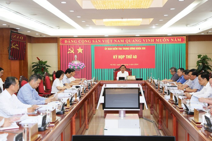 Ủy ban Kiểm tra Trung ương kỷ luật hàng loạt cán bộ- Ảnh 1. Ủy ban Kiểm tra Trung ương kỷ luật hàng loạt cán bộ- Ảnh 1.