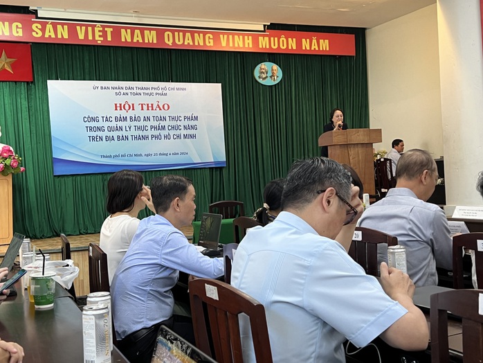 Thực phẩm chức năng "công nghệ xô chậu" lại quảng cáo... "chữa bách bệnh"- Ảnh 1. Thực phẩm chức năng "công nghệ xô chậu" lại quảng cáo... "chữa bách bệnh"- Ảnh 1.
