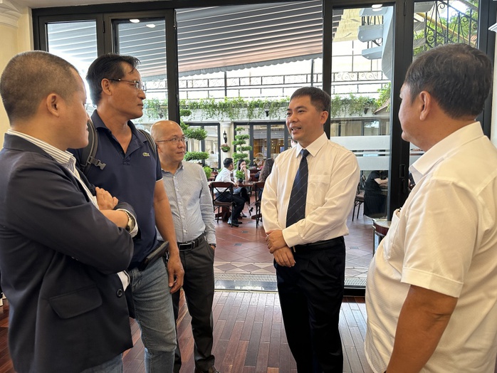 Hải quan lắng nghe để chia sẻ, đồng hành- Ảnh 1. Hải quan lắng nghe để chia sẻ, đồng hành- Ảnh 1.