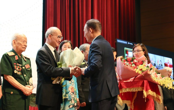 Kỷ niệm 70 năm ngày ký Hiệp định Geneve- Ảnh 3. Kỷ niệm 70 năm ngày ký Hiệp định Geneve- Ảnh 3.