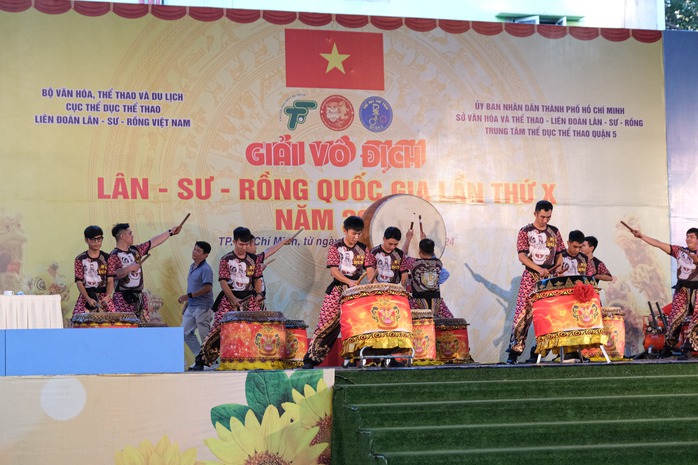 Sôi nổi Giải Vô địch Lân - Sư - Rồng Quốc gia lần X năm 2024- Ảnh 2. Sôi nổi Giải Vô địch Lân - Sư - Rồng Quốc gia lần X năm 2024- Ảnh 2.