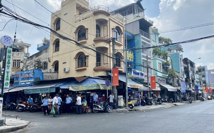 Ra mắt phố chuyên doanh điện tử đầu tiên ở TP HCM- Ảnh 1. Ra mắt phố chuyên doanh điện tử đầu tiên ở TP HCM- Ảnh 1.
