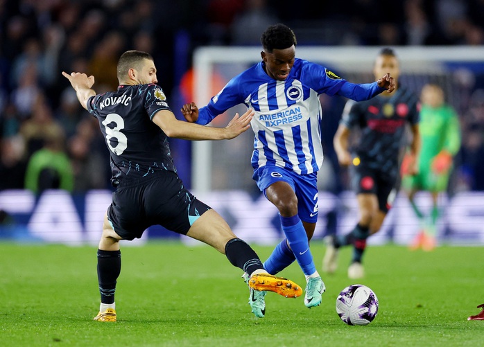 Đại thắng Brighton, Man City giành ngôi nhì bảng Ngoại hạng Anh- Ảnh 2. Đại thắng Brighton, Man City giành ngôi nhì bảng Ngoại hạng Anh- Ảnh 2.
