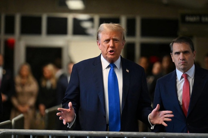 Cựu Tổng thống Mỹ Donald Trump xuất hiện tại tòa ngày 22-4. Ảnh: Reuters Cựu Tổng thống Mỹ Donald Trump xuất hiện tại tòa ngày 22-4. Ảnh: Reuters