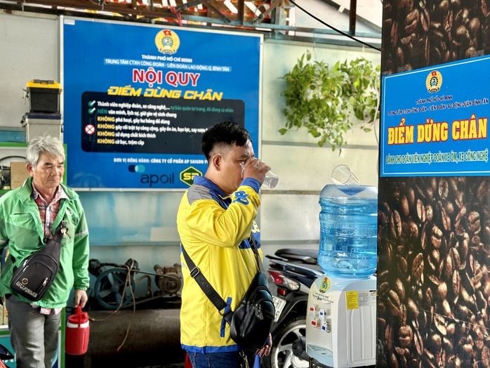 Độc đáo mô hình "Điểm dừng chân" dành cho đoàn viên nghiệp đoàn xe ôm- Ảnh 5. Độc đáo mô hình "Điểm dừng chân" dành cho đoàn viên nghiệp đoàn xe ôm- Ảnh 5.