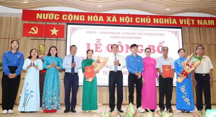 Sở Nội vụ TP HCM báo cáo việc công bố nghị quyết về sắp xếp khu phố, ấp- Ảnh 1. Sở Nội vụ TP HCM báo cáo việc công bố nghị quyết về sắp xếp khu phố, ấp- Ảnh 1.