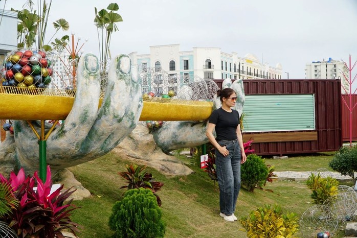 Xuất hiện công viên nước "khổng lồ" ở biển Sầm Sơn- Ảnh 4. Xuất hiện công viên nước "khổng lồ" ở biển Sầm Sơn- Ảnh 4.