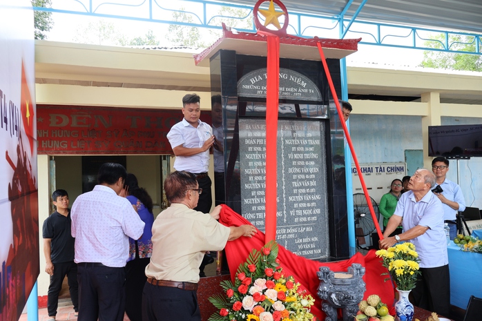 Khánh thành Nhà tưởng niệm Bia Liệt sĩ Điện ảnh T4- Ảnh 4.