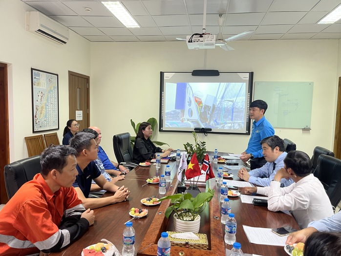 C&ugrave;ng doanh nghiệp bảo đảm an to&agrave;n cho người lao động- Ảnh 3.