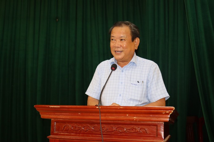"Cùng ngư dân thắp sáng đèn trên biển" đến với ngư dân xứ Thanh- Ảnh 4. "Cùng ngư dân thắp sáng đèn trên biển" đến với ngư dân xứ Thanh- Ảnh 4.