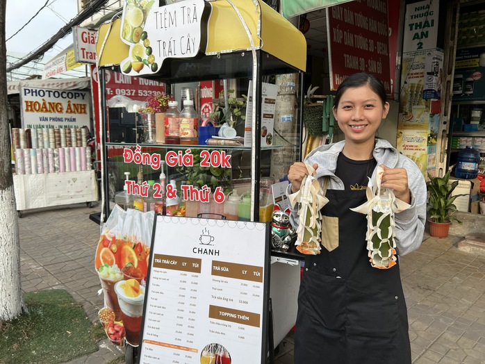 Bí quyết khiến quán trà của cô chủ 27 tuổi Bí quyết khiến quán trà của cô chủ 27 tuổi