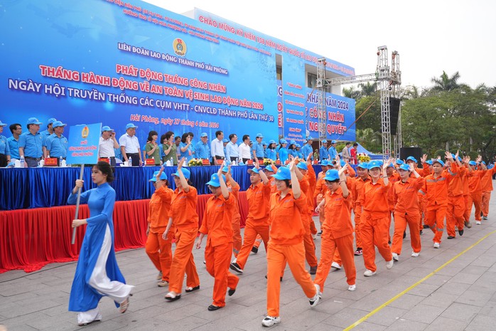 Phát động Tháng Công nhân, Tháng hành động về an toàn vệ sinh lao động- Ảnh 1.