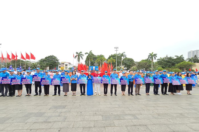 Phát động Tháng Công nhân, Tháng hành động về an toàn vệ sinh lao động- Ảnh 3.