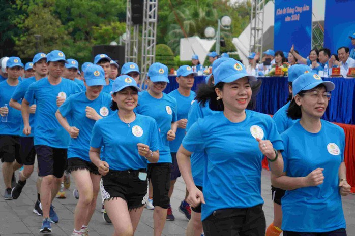 Phát động Tháng Công nhân, Tháng hành động về an toàn vệ sinh lao động- Ảnh 2.
