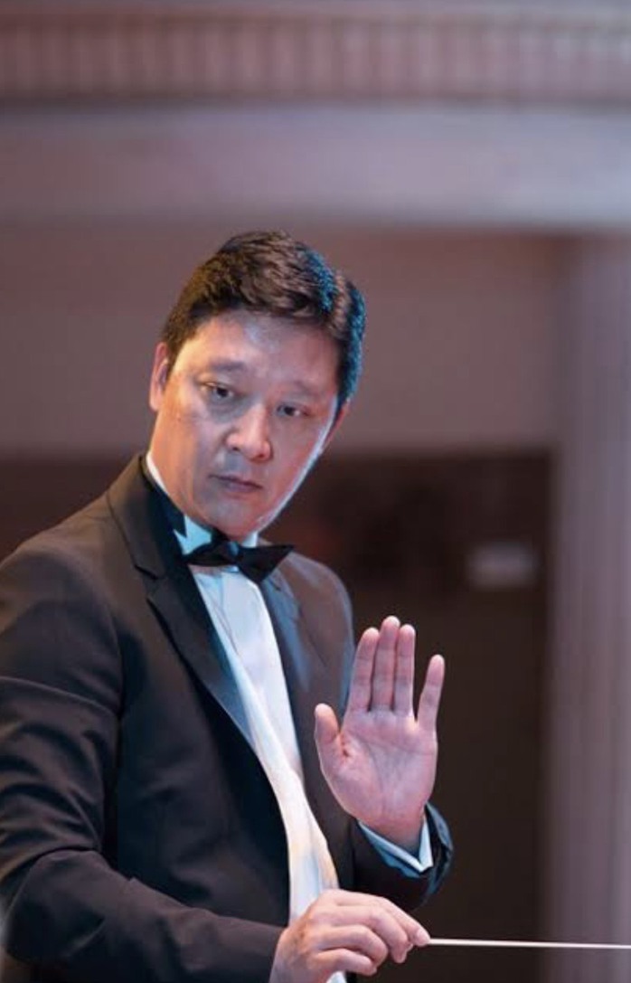 Nhạc trưởng Lê Phi Phi và nghệ sĩ Bích Trà hội ngộ- Ảnh 1. Nhạc trưởng Lê Phi Phi và nghệ sĩ Bích Trà hội ngộ- Ảnh 1.
