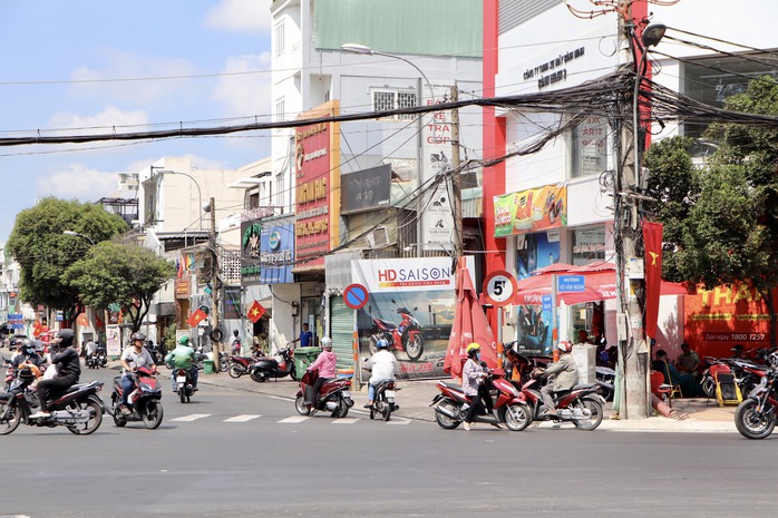 Thủ Đức: Đường Võ Văn Ngân hết sạch lô cốt- Ảnh 3.