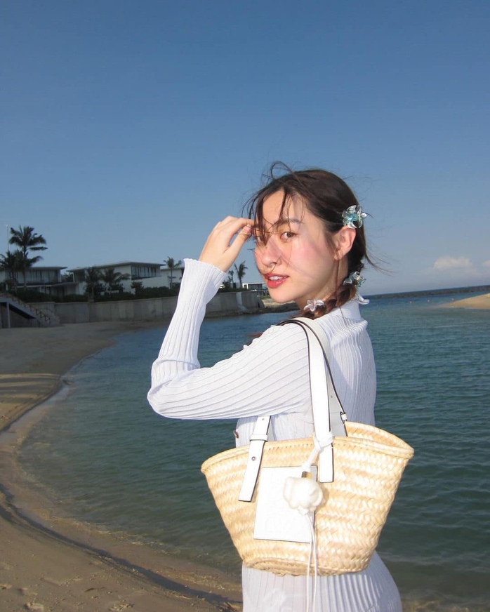 Loạt sao Việt lên núi, xuống biển tránh nóng- Ảnh 11. Loạt sao Việt lên núi, xuống biển tránh nóng- Ảnh 11.