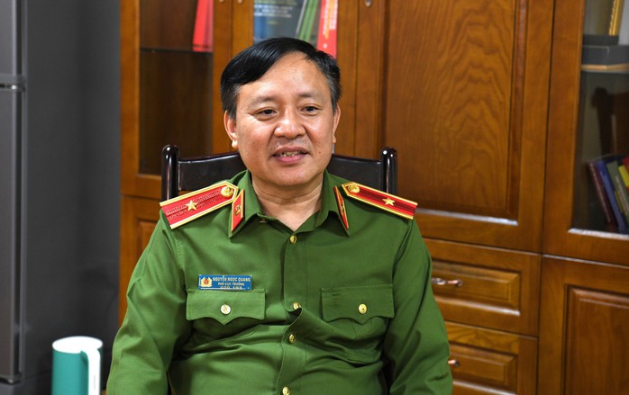 Gắn định vị trên bánh ma tuý để trôi dạt bờ biển rồi vớt mang đi bán- Ảnh 1. Gắn định vị trên bánh ma tuý để trôi dạt bờ biển rồi vớt mang đi bán- Ảnh 1.