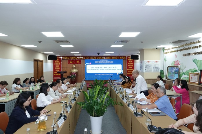 Rau củ, trái cây Tây Nguyên đổ về TP HCM ngày càng nhiều- Ảnh 3. Rau củ, trái cây Tây Nguyên đổ về TP HCM ngày càng nhiều- Ảnh 3.