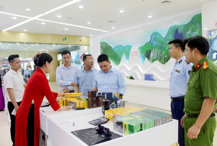 QUẢN CHẶT QUẢN CHẶT