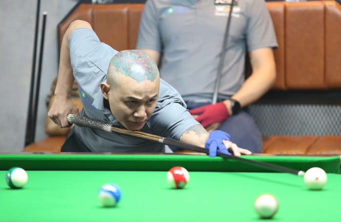 Trịnh Văn Bình lần đầu chiến thắng ở sự kiện Joy Heyball Trịnh Văn Bình lần đầu chiến thắng ở sự kiện Joy Heyball