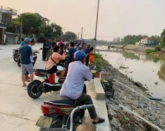 Người phụ nữ mất tích được phát hiện tử vong nổi trên sông- Ảnh 1. Người phụ nữ mất tích được phát hiện tử vong nổi trên sông- Ảnh 1.