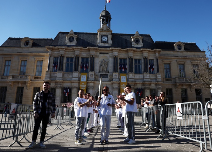Lễ khai mạc Olympic Paris 2024 sẽ tổ chức trên sông Seine- Ảnh 7. Lễ khai mạc Olympic Paris 2024 sẽ tổ chức trên sông Seine- Ảnh 7.