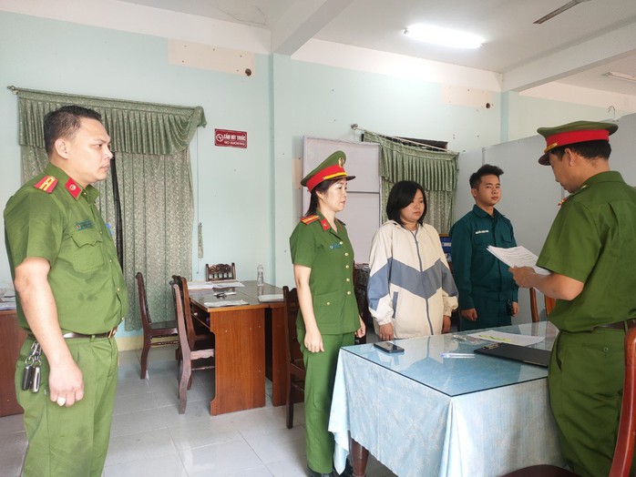 Cô gái 30 tuổi ở Quảng Nam chiếm đoạt 2,7 tỉ đồng của nhiều người- Ảnh 1. Cô gái 30 tuổi ở Quảng Nam chiếm đoạt 2,7 tỉ đồng của nhiều người- Ảnh 1.