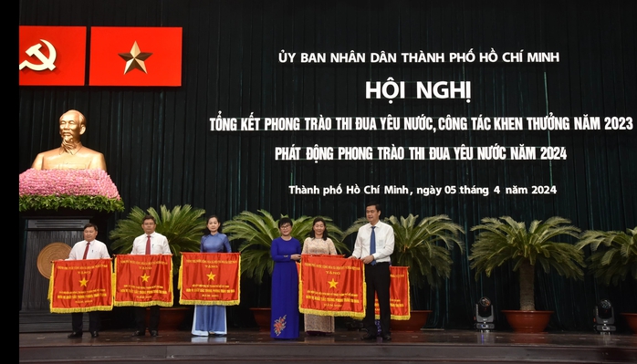 TP HCM: Phong trào thi đua yêu nước thiết thực, đổi mới- Ảnh 3.